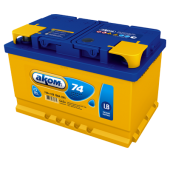 АККУМУЛЯТОР AKOM 6CT-74 НИЗКИЙ (74 A/H) 700 A R+